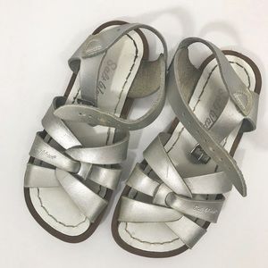 Salt Water Sandals , Silver Metallic size 11